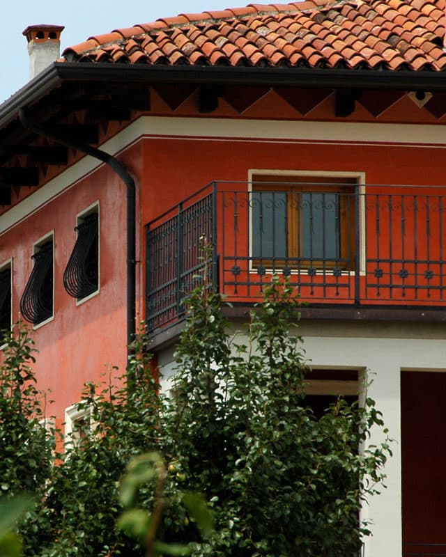 Venetian Façade Application 3