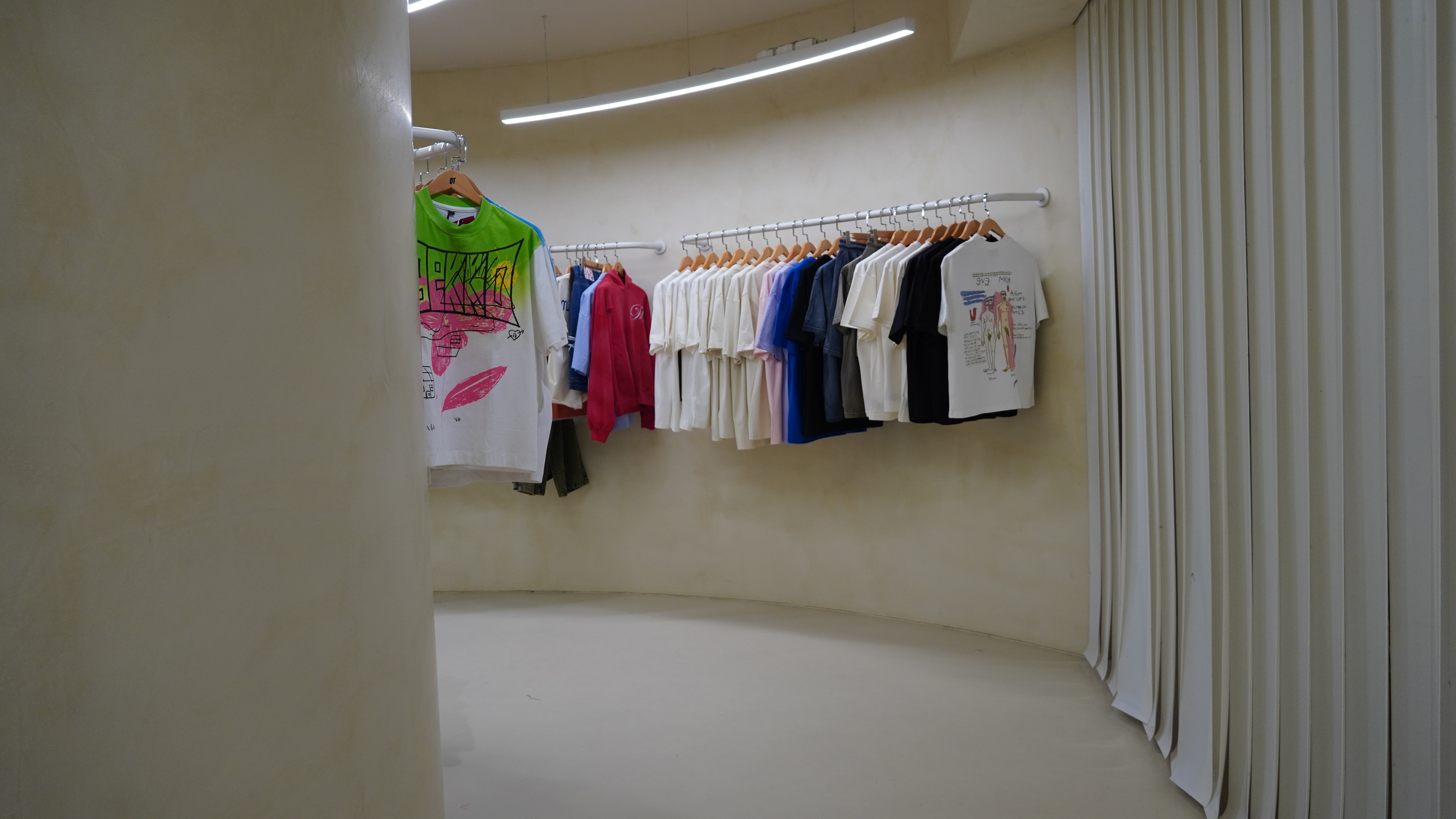 Modern shop with Textured Paint®